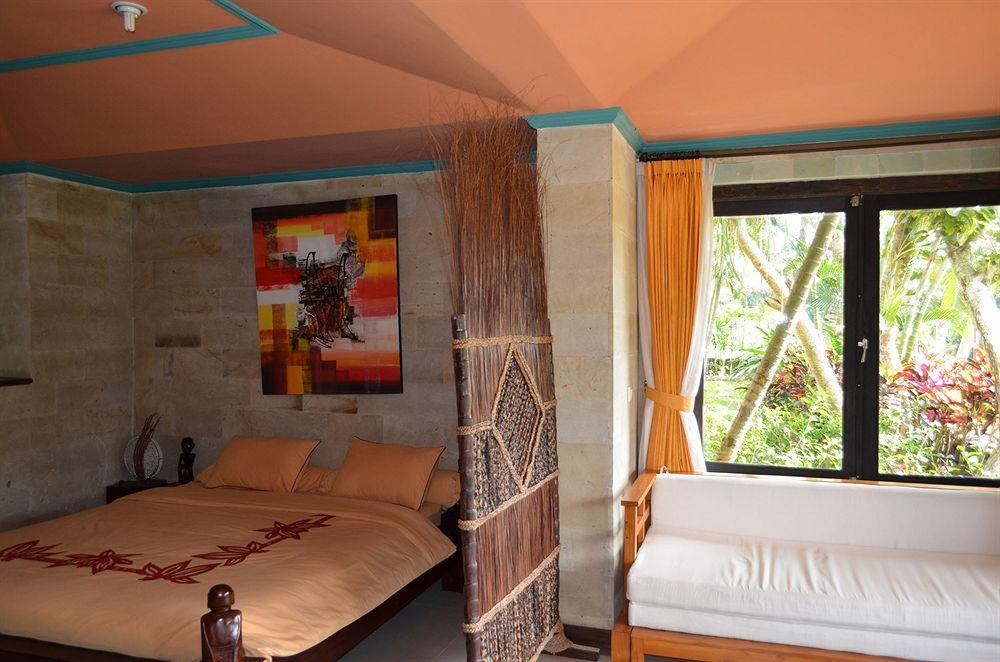 Saudara Home Ubud Экстерьер фото